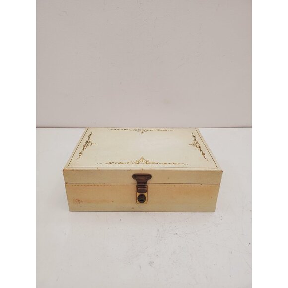 MELE Small Vintage Jewelry Case without Key Mid Century Dresser Top Box - Picture 3 of 10